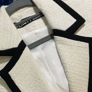 Tweed Beauty Luna Blazer